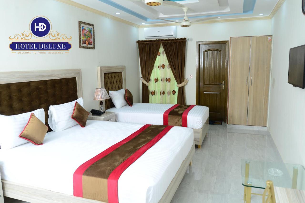 Hotel Deluxe לאהור מראה חיצוני תמונה